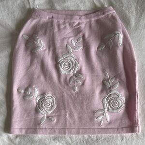 Meshki Pink Pencil Skirt with White Rose Embroidery